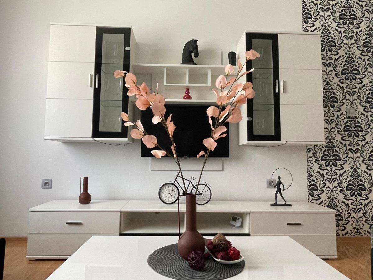 Apartman Tara Szabadka Kültér fotó